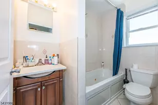 15-19 Tichenor Ln, Newark, NJ 07114 - Photo 22