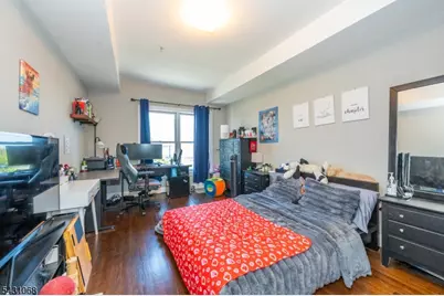 15-19 Tichenor Ln #406, Newark, NJ 07114 - Photo 18