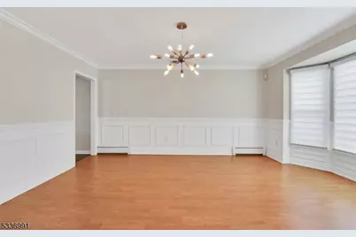 4 Timber Ct, Florham Park, NJ 07932 - Photo 4