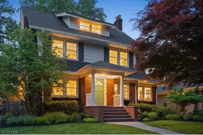 34 Prescott Ave, Montclair, NJ 07042 - Photo 2