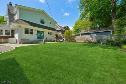 34 Prescott Ave, Montclair, NJ 07042 - Photo 38