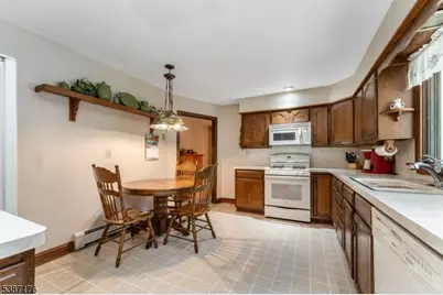 82 Hickory Corner Road, Alexandria Township, NJ 08848 - Photo 10