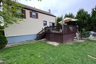 301 W Elm St, Linden, NJ 07036 - Photo 16