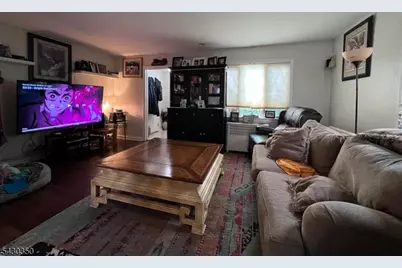 301 W Elm St, Linden, NJ 07036 - Photo 4