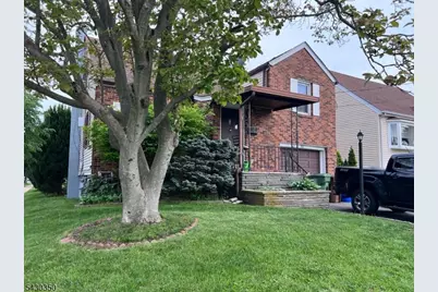 301 W Elm St, Linden, NJ 07036 - Photo 2