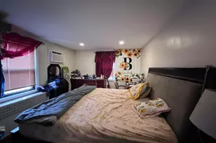 301 W Elm St, Linden, NJ 07036 - Photo 10