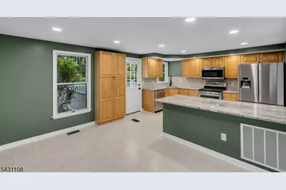 66 Dayton Rd, Jamesburg, NJ 08831 - Photo 10