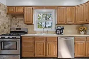 26 Meslar Rd, Morris Township, NJ 07950 - Photo 10