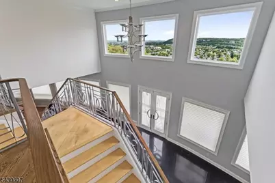47 Mountainwood Ct, Totowa, NJ 07512 - Photo 28