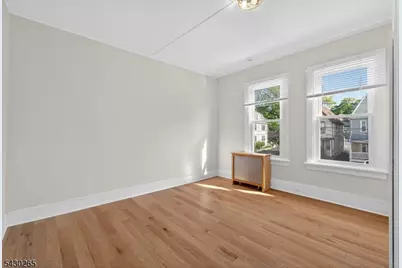 19 Sylvan Pl #2, Montclair, NJ 07042 - Photo 12