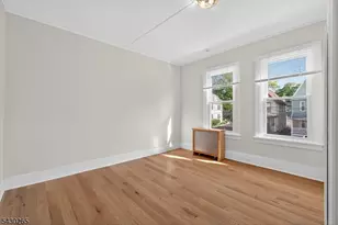 19 Sylvan Pl, Montclair, NJ 07042 - Photo 12