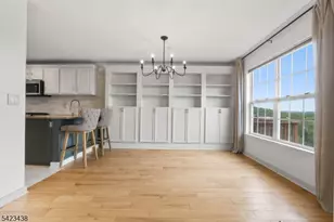 131 Mountainside Dr, Pompton Lakes, NJ 07442 - Photo 12