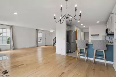 131 Mountainside Dr, Pompton Lakes, NJ 07442 - Photo 14