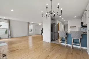 131 Mountainside Dr, Pompton Lakes, NJ 07442 - Photo 14