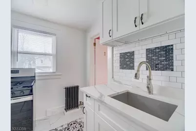 215 Jacoby St, Maplewood, NJ 07040 - Photo 12