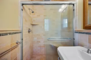 339 Mountain View Rd, Montgomery Township, NJ 08540 - Photo 20