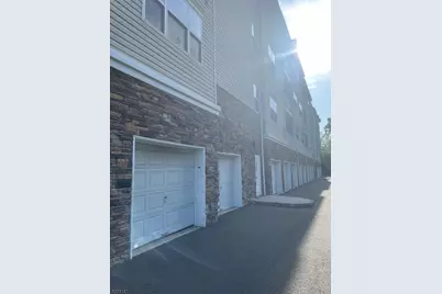 336 Pond Ln, Piscataway Township, NJ 08854 - Photo 16
