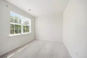 336 Pond Ln, Piscataway Township, NJ 08854 - Photo 24