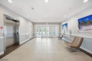 336 Pond Ln, Piscataway Township, NJ 08854 - Photo 6