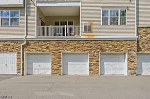 336 Pond Ln, Piscataway Township, NJ 08854 - Photo 32
