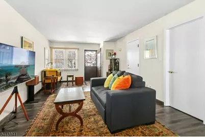1168 Lake Avenue #6, Clark Township, NJ 07066 - Photo 8