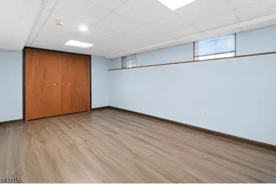 1168 Lake Avenue #6, Clark Township, NJ 07066 - Photo 28