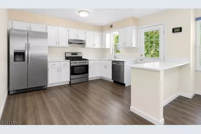1168 Lake Avenue #6, Clark Township, NJ 07066 - Photo 12