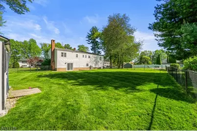 31 Fox Hill Rd, Fairfield, NJ 07004 - Photo 34