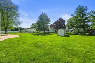 31 Fox Hill Rd, Fairfield, NJ 07004 - Photo 32