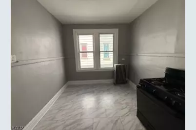 31 Aldine St #2, Newark, NJ 07112 - Photo 6