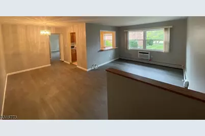 47 Hinchman Ave #1C, Wayne, NJ 07470 - Photo 2