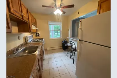 47 Hinchman Ave #1C, Wayne, NJ 07470 - Photo 6