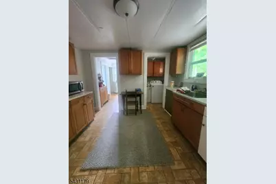 17 1/2 Budd St, Morristown, NJ 07960 - Photo 4
