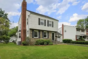 9 Hawthorne St, Cranford Township, NJ 07016 - Photo 4