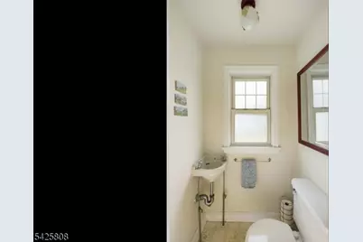 9 Hawthorne St, Cranford Township, NJ 07016 - Photo 20