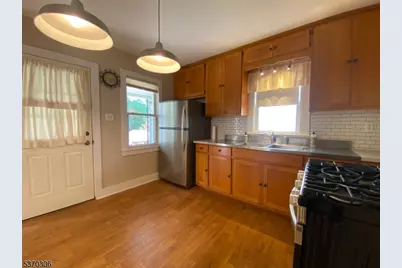 11 Lafayette Ave #1, Summit, NJ 07901 - Photo 12
