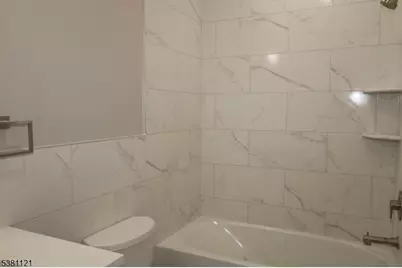 385 Lafayette St #2, Newark, NJ 07105 - Photo 12
