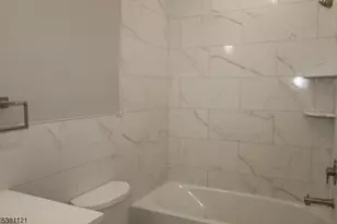 385 Lafayette St, Newark, NJ 07105 - Photo 12
