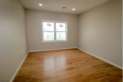 385 Lafayette St #2, Newark, NJ 07105 - Photo 16
