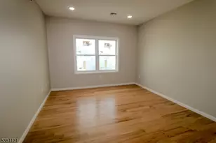 385 Lafayette St, Newark, NJ 07105 - Photo 16