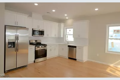 385 Lafayette St #2, Newark, NJ 07105 - Photo 1