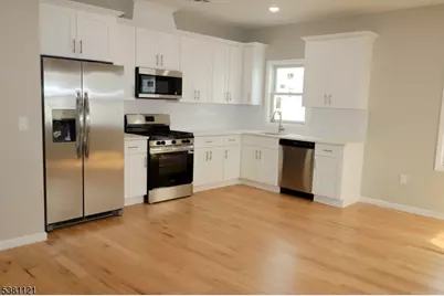 385 Lafayette St #2, Newark, NJ 07105 - Photo 4