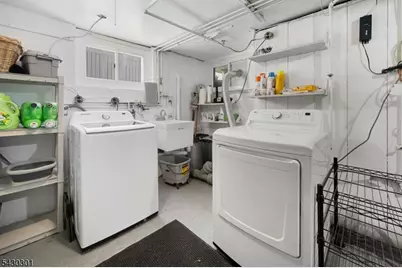 125 Alexander Ave, Montclair, NJ 07043 - Photo 36