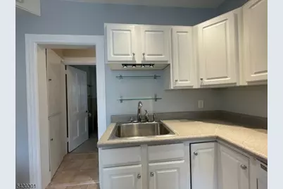 125 Alexander Ave, Montclair, NJ 07043 - Photo 12