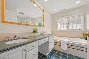 33 Exeter Rd, Millburn, NJ 07078 - Photo 34