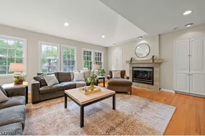 33 Exeter Rd, Millburn, NJ 07078 - Photo 16