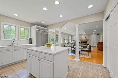 33 Exeter Rd, Millburn, NJ 07078 - Photo 10