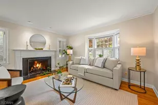 33 Exeter Rd, Millburn, NJ 07078 - Photo 4