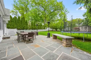 33 Exeter Rd, Millburn, NJ 07078 - Photo 44