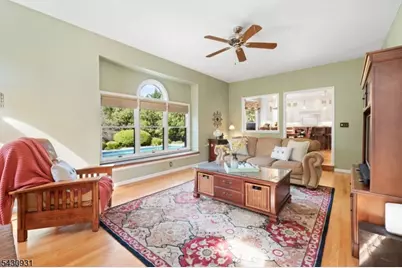 2 Smith Ct, Hillsborough Township, NJ 08844 - Photo 10